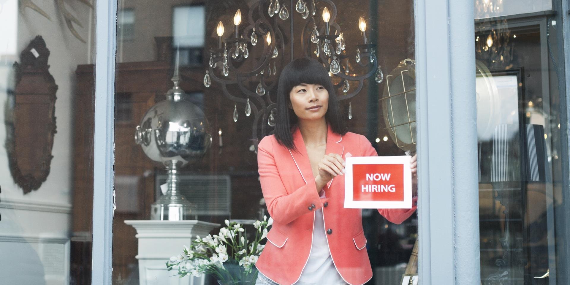 5 risks to manage when hiring your first employee